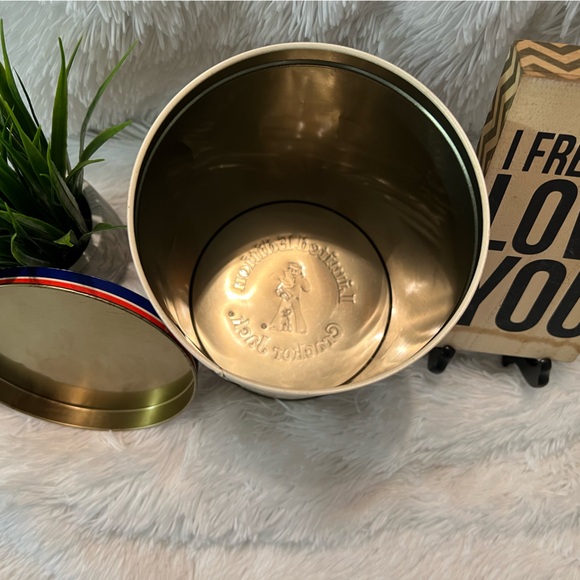 Vintage Limited Edition 1990 Cracker Jack Baseball Series Tin - Picture 6 of 6